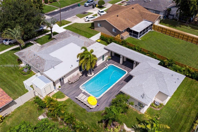 235 Se 6th St, Dania Beach