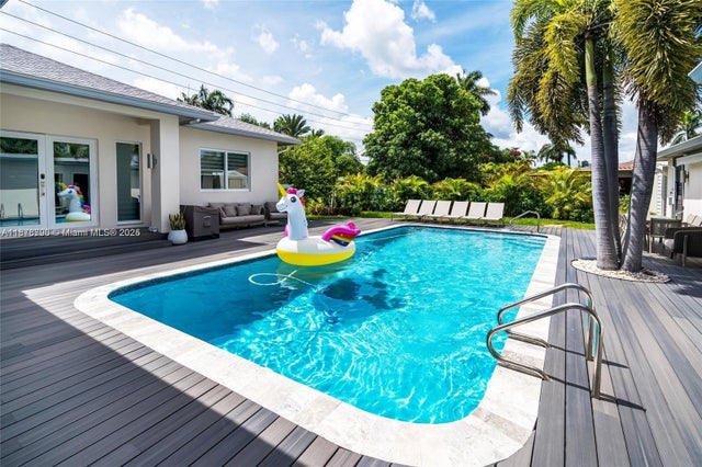 3 of 61 - 235 Se 6th St, Dania Beach, FL