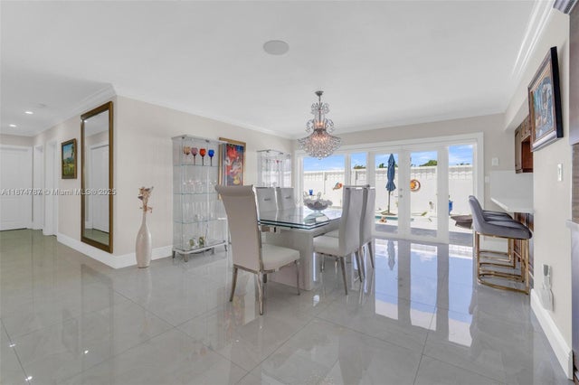 5 of 30 - 1900 Sw 126th Ct, Miami, FL