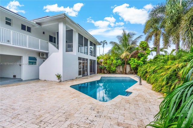 4 of 29 - 20011 Sw 84th Ave, Cutler Bay, FL