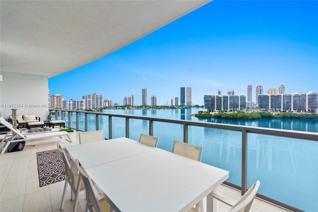 1 of 37 - 3300 Ne 188th St Lph16, Aventura, FL