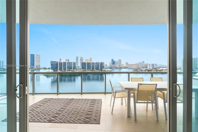 2 of 37 - 3300 Ne 188th St Lph16, Aventura, FL