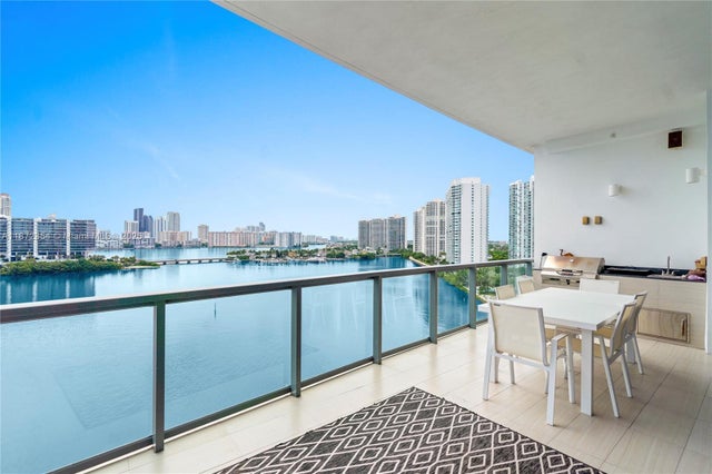 5 of 37 - 3300 Ne 188th St Lph16, Aventura, FL