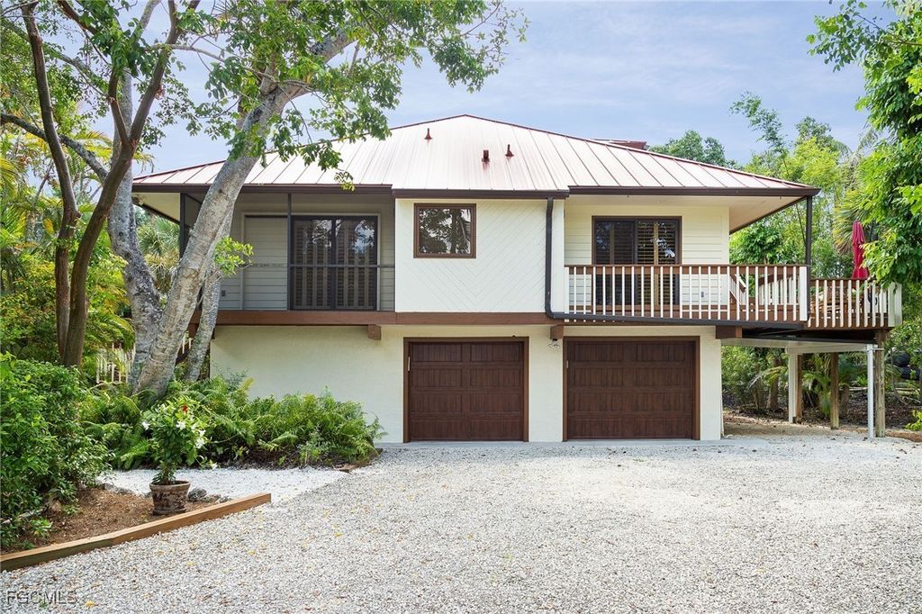 1345 Junonia St, SANIBEL