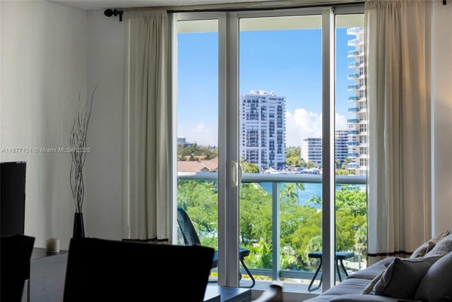 5 of 42 - 3901 S Ocean Dr 7p, Hollywood, FL