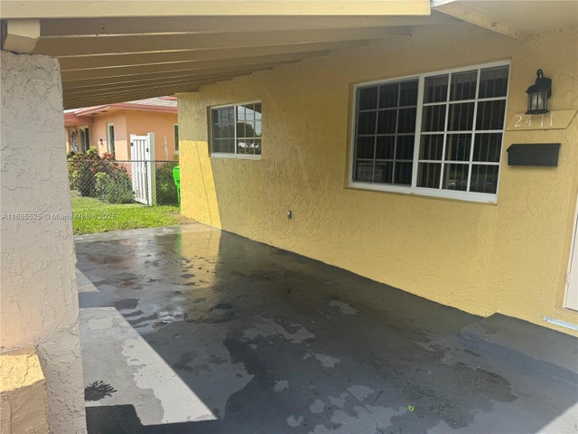 3 of 36 - 2411 Nw 60th Ter, Sunrise, FL