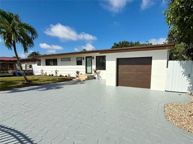 5 of 51 - 14860 Ne 11th Ave, Miami, FL