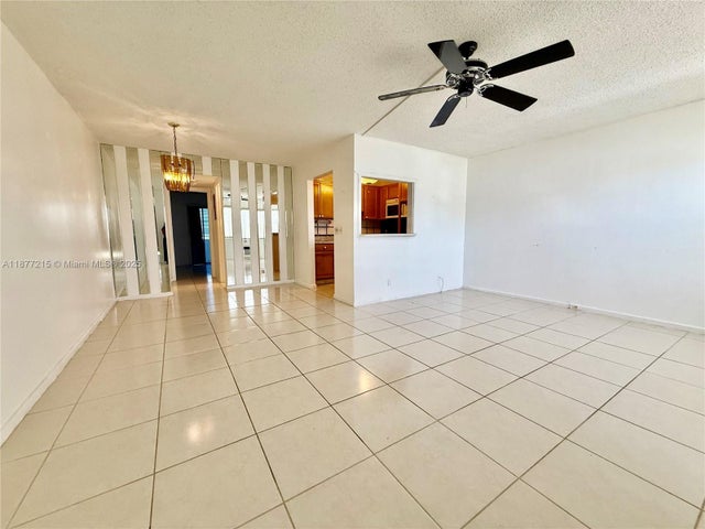 2 of 15 - 110 Harwood J, Deerfield Beach, FL