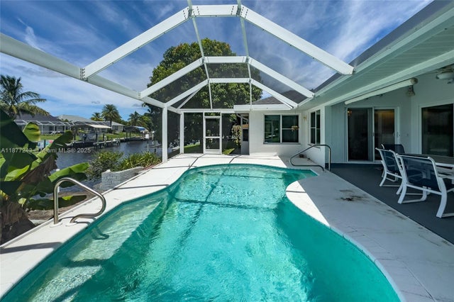 4 of 46 - 3902 Se 13th Ave, Cape Coral, FL