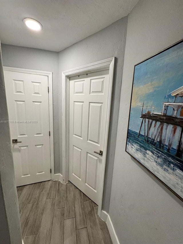 5 of 34 - 6105 Funston St, Hollywood, FL