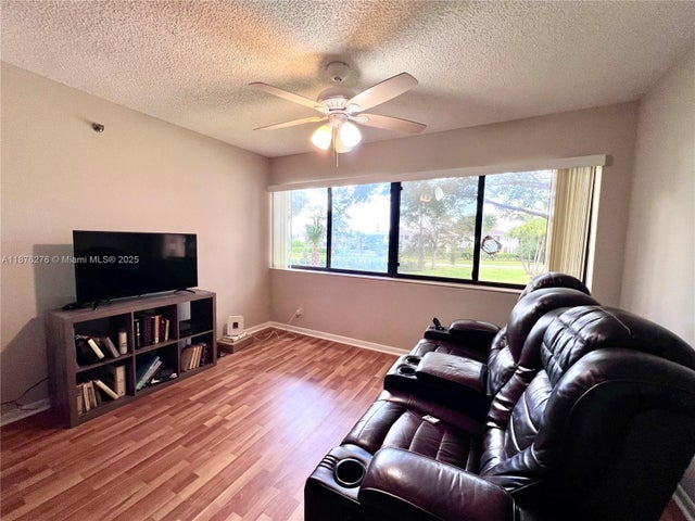5 of 47 - 4820 W Lucerne Lakes Blvd W 207, Lake Worth, FL