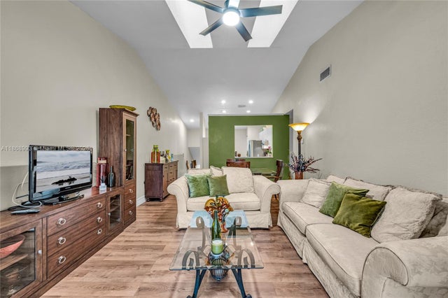 3 of 28 - 2511 Nw 56th Ave 2-25, Lauderhill, FL