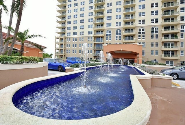 2 of 21 - 2080 S Ocean Dr 1507, Hallandale Beach, FL