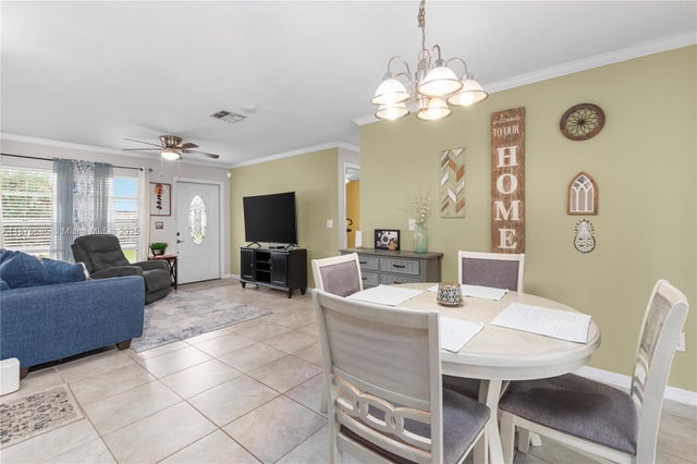 5 of 29 - 2673 Montego Dr, Fort Myers, FL