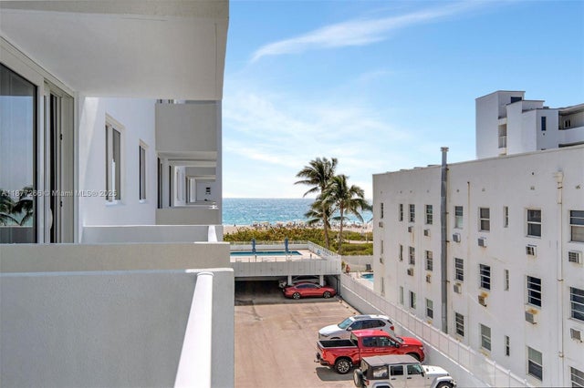 2 of 37 - 345 Ocean Dr 407, Miami Beach, FL