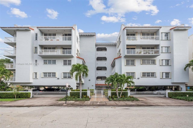 1 of 23 - 49 Majorca Ave 203, Coral Gables, FL