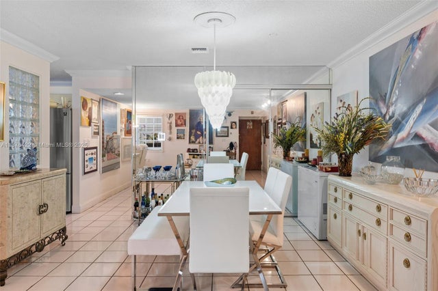 5 of 23 - 49 Majorca Ave 203, Coral Gables, FL