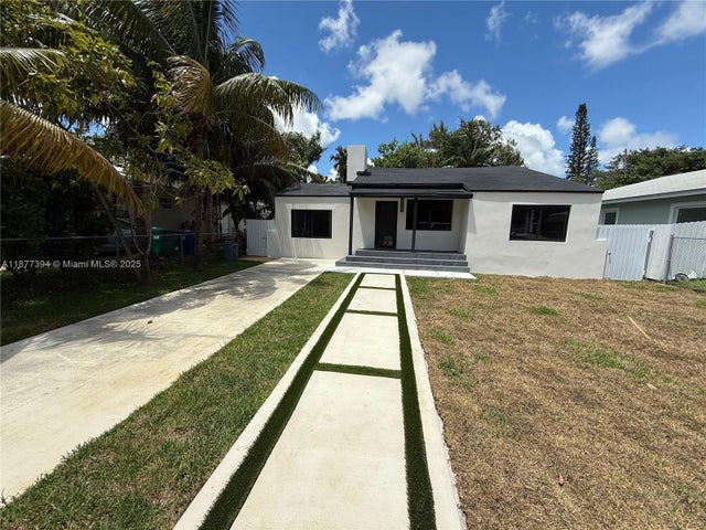 5 of 27 - 427 Nw 82nd Ter, Miami, FL