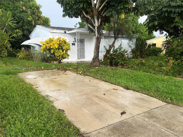 2 of 16 - 16441 Nw 18th Ave, Miami Gardens, FL