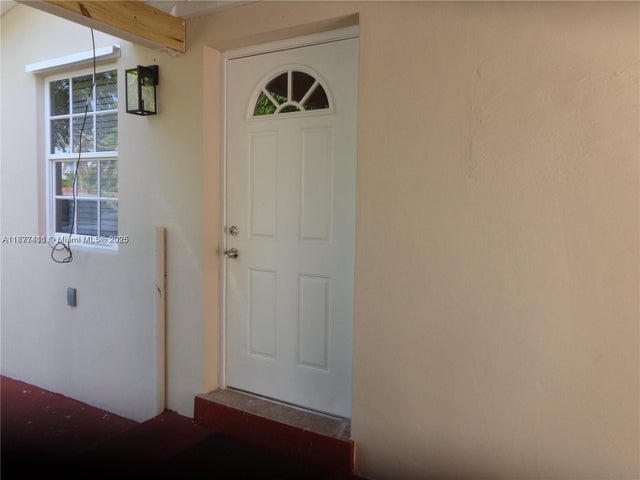 2 of 13 - 10020 Dominican Dr, Cutler Bay, FL