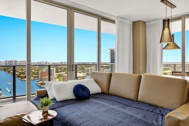 5 of 35 - 4010 S Ocean Dr R2308, Hollywood, FL