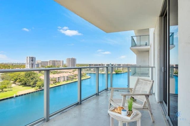 2 of 31 - 4010 S Ocean Dr R708, Hollywood, FL