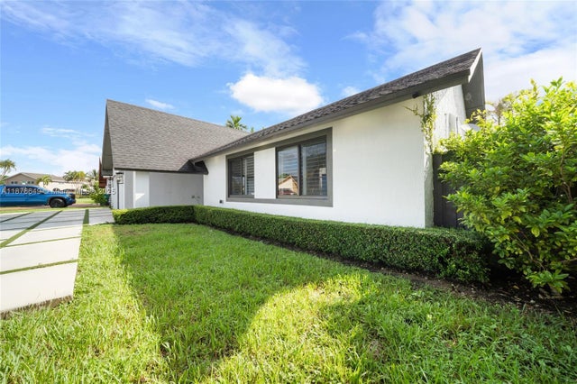 4 of 48 - 10245 Sw 131st Ct, Miami, FL