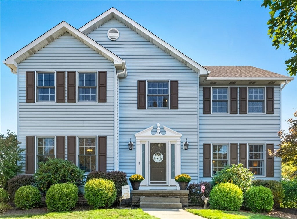 114 Camelot Court, Cranberry