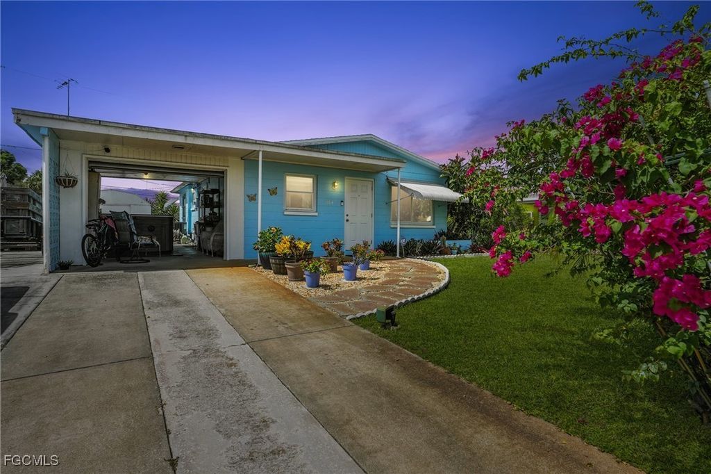 1164 Navajo Ave, LEHIGH ACRES