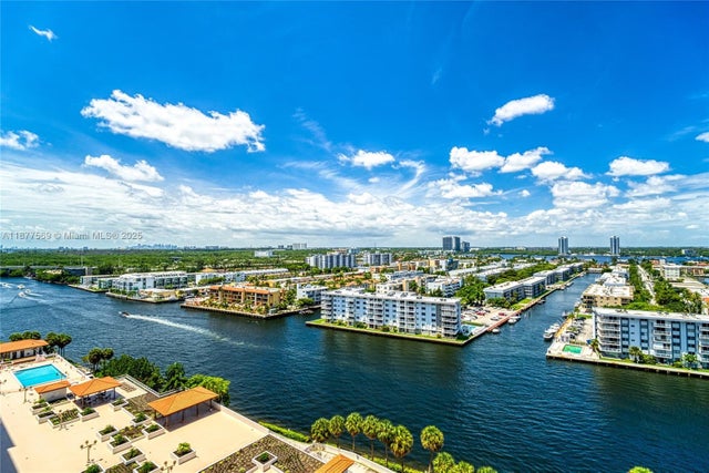 3 of 16 - 290 174th St 1709, Sunny Isles Beach, FL