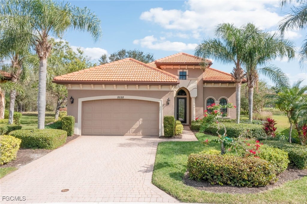 8688 Mercado Ct, Fort Myers