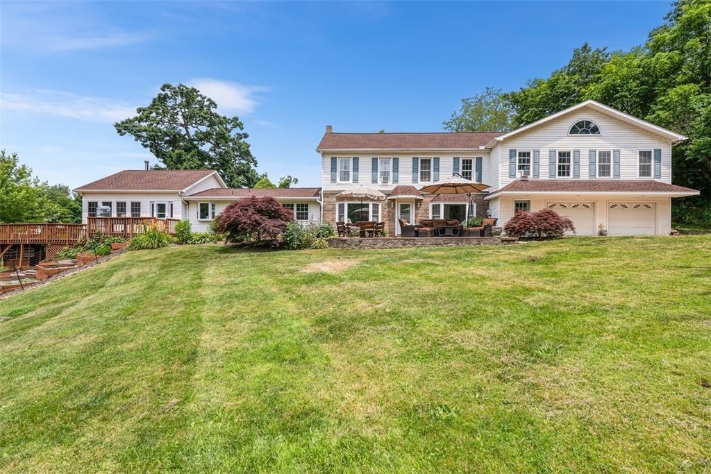 2496 State Route 30, Green