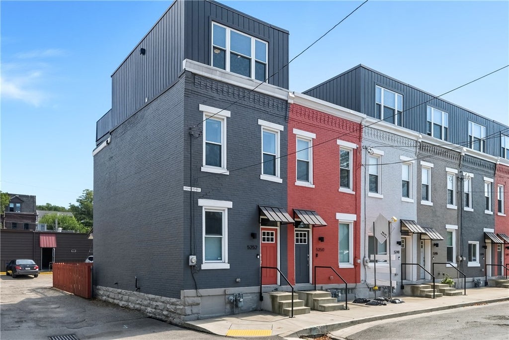 5252 Harrison Street, Lawrenceville