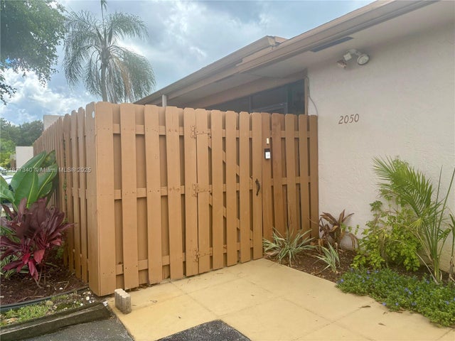 2 of 17 - 2050 Sw 24th Cir, Boynton Beach, FL