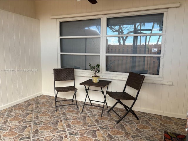 4 of 17 - 2050 Sw 24th Cir, Boynton Beach, FL