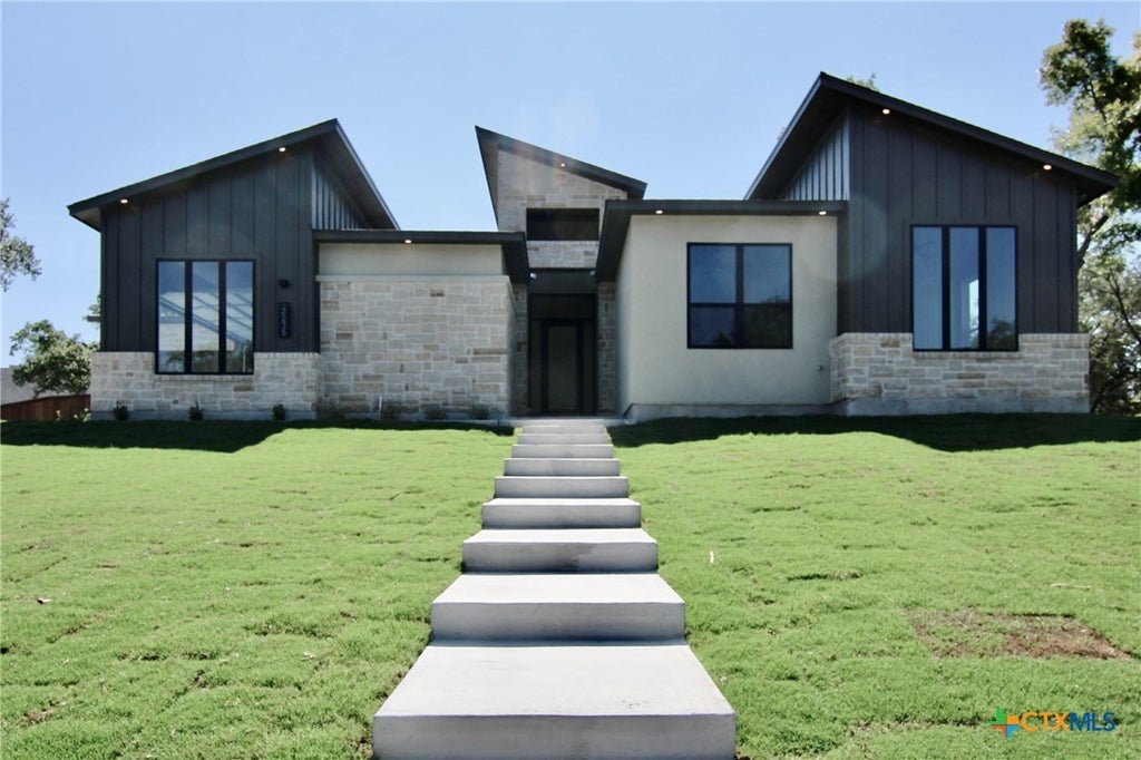 2235 Iron Branch Road, Temple