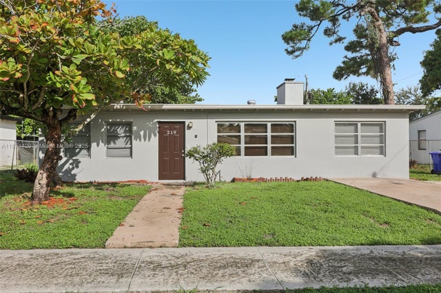 3 of 51 - 219 Sw 21st Way, Fort Lauderdale, FL