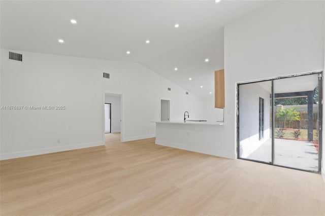 4 of 50 - 1701 Sw 86th Ter, Miramar, FL