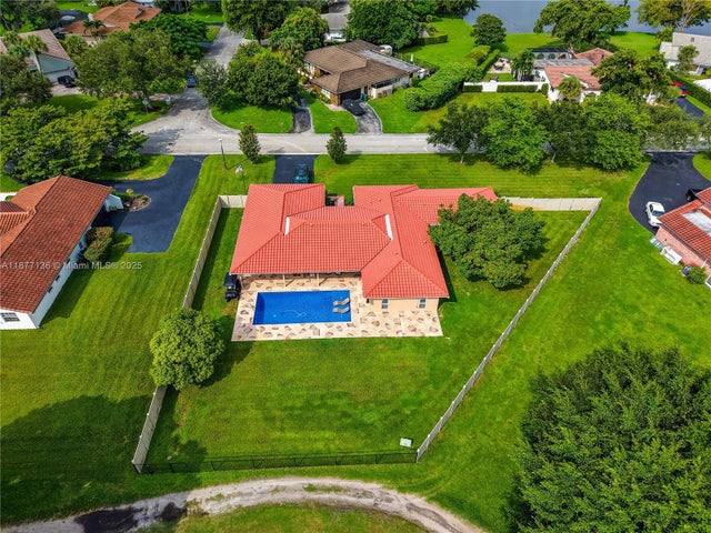 5 of 46 - 11081 Nw 26th Dr, Coral Springs, FL