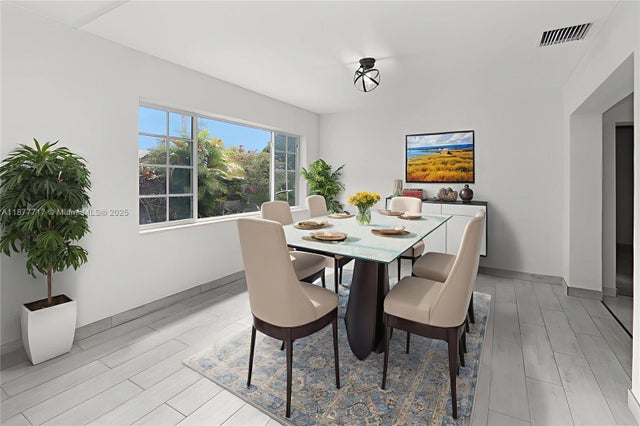 3 of 17 - 1510 Hayes St, Hollywood, FL