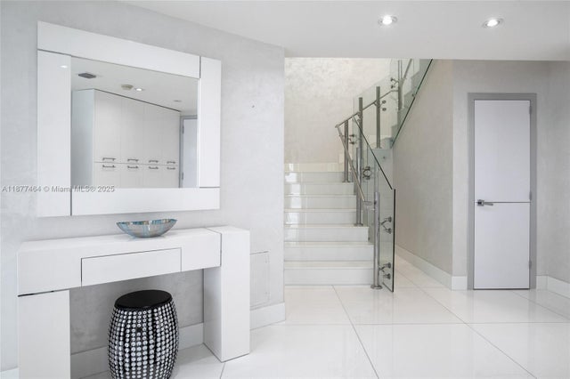 3 of 54 - 1830 S Ocean Dr Ph5102, Hallandale Beach, FL