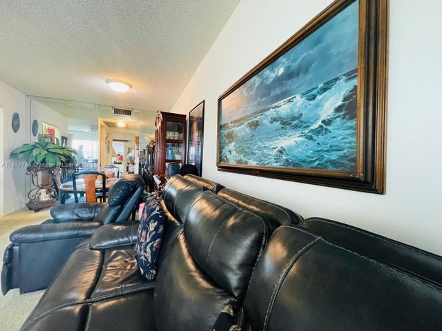 3 of 25 - 251 S Suffolk F 251, Boca Raton, FL