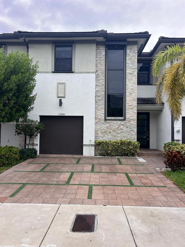 2 of 24 - 15680 Nw 91st Ct, Miami Lakes, FL