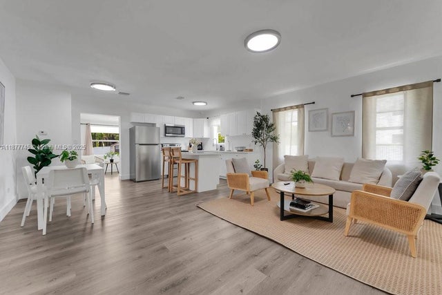 3 of 31 - 180 Nw 69th St, Miami, FL