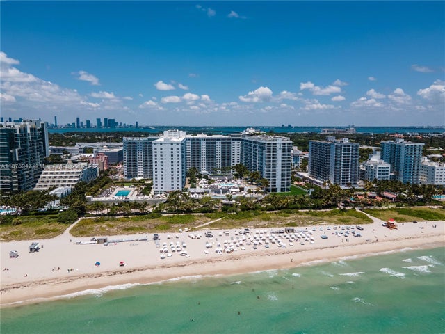 1 of 20 - 2301 Collins Ave 303, Miami Beach, FL