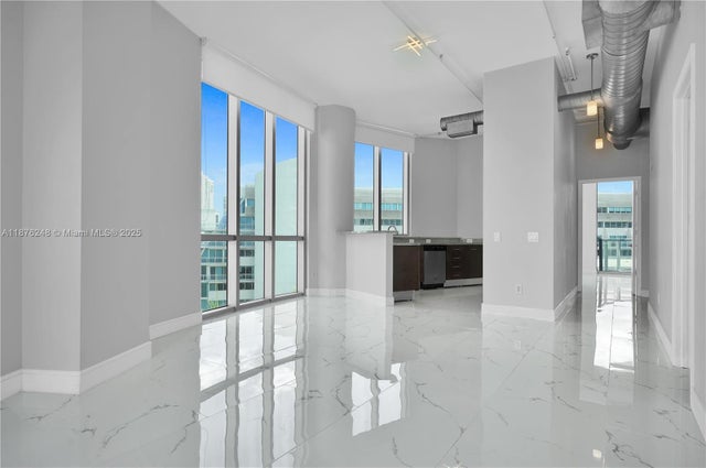 3 of 34 - 3029 Ne 188th St 625, Aventura, FL