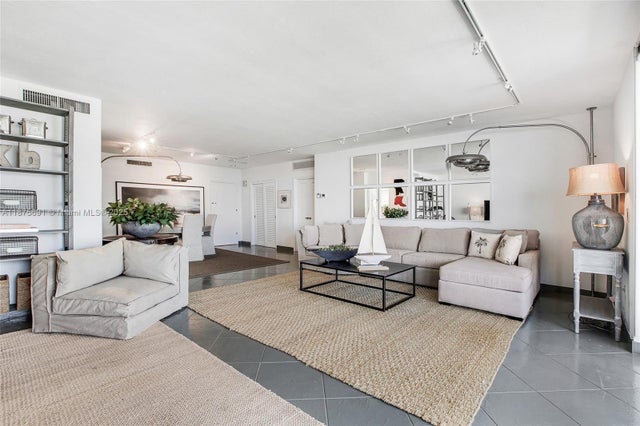 5 of 41 - 200 Ocean Lane Dr 703, Key Biscayne, FL