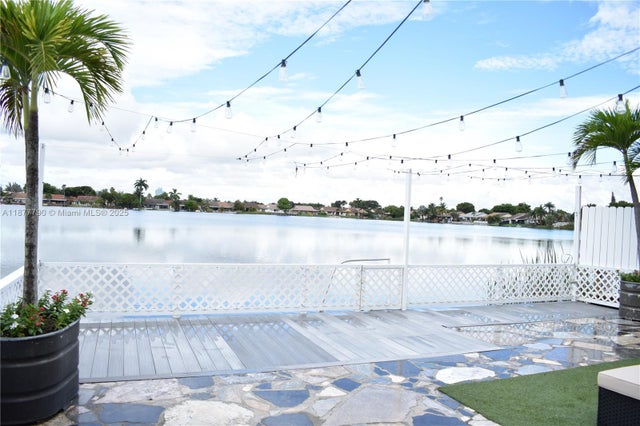 3 of 21 - 5701 Sw 24th Ave, Dania Beach, FL