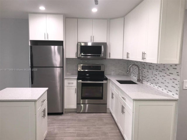 2 of 43 - 17 Keswick A 17, Deerfield Beach, FL