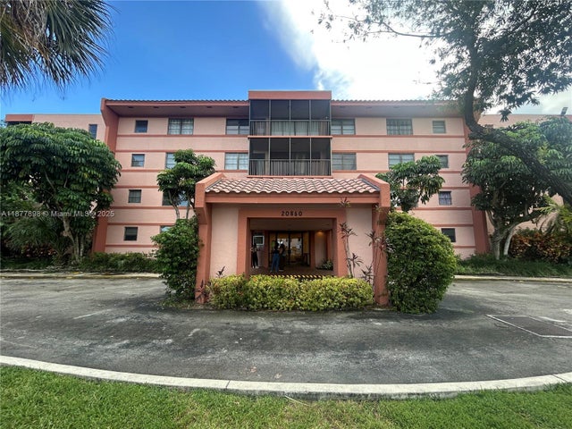 2 of 26 - 20860 San Simeon Way 404-6, Miami, FL